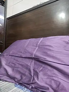 Snapshot of meenu_bhabhi547 chatting on September 27, 2025, 5:18 pm meenu bhabhi547 online show from September 27, 2025, 5:18 pm