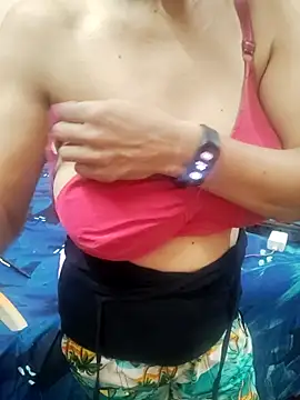 Snapshot of meenu_bhabhi547 chatting on October 23, 2025, 4:34 am meenu bhabhi547 online show from October 23, 2025, 4:34 am