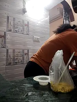 Snapshot of meenu_bhabhi547 chatting on October 25, 2025, 1:57 am meenu bhabhi547 online show from October 25, 2025, 1:57 am