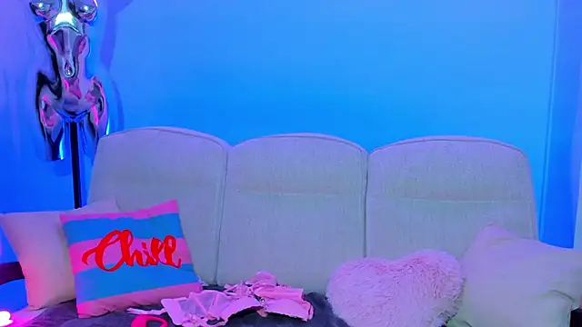 Snapshot of JessicaSky_ chatting on January 11, 2026, 9:20 pm JessicaSky online show from January 11, 2026, 9:20 pm