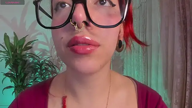 Snapshot of bri_von_dhara__ chatting on October 24, 2025, 3:30 pm bri von dhara online show from October 24, 2025, 3:30 pm