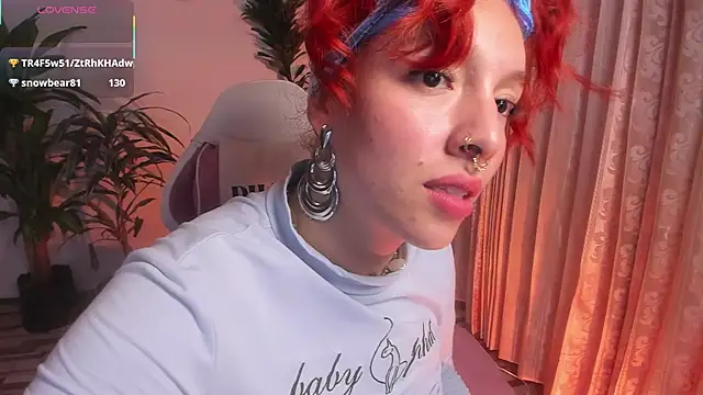 Snapshot of bri_von_dhara__ chatting on October 25, 2025, 5:40 pm bri von dhara online show from October 25, 2025, 5:40 pm