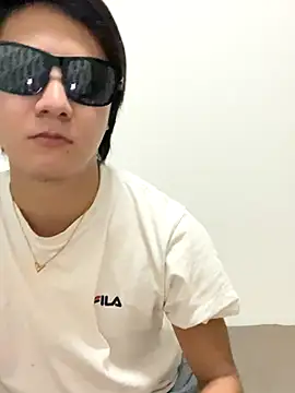 erokami36 online show from November 8, 2025, 3:23 pm