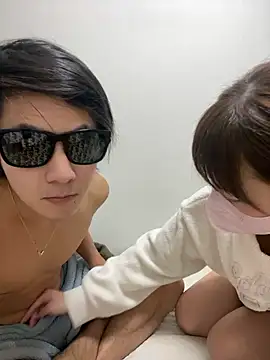 erokami36 online show from November 25, 2025, 1:33 pm