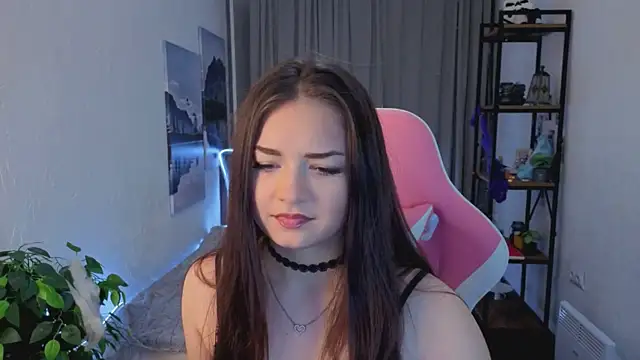 jessika pinkman online show from November 5, 2025, 1:44 pm