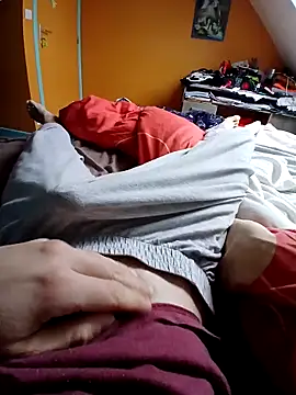 Aymeric35000 online show from February 14, 2026, 8:55 am