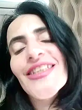 Gecenin Kralicesi online show from April 8, 2026, 7:19 am