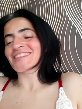 Snapshot of Gecenin_Kralicesi chatting on April 19, 2026, 6:24 am Gecenin Kralicesi online show from April 19, 2026, 6:24 am