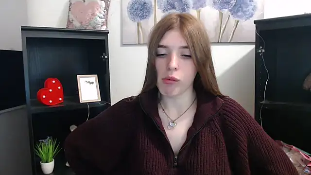 JuiceLips   online show from October 29, 2025, 1:35 pm