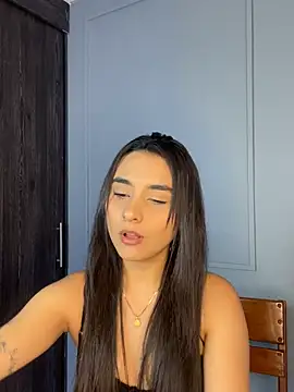 Zafira Montiel online show from January 8, 2026, 7:16 pm