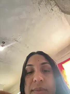 Snapshot of Messy-diana21 chatting on February 8, 2026, 7:50 pm Messy-diana21 online show from February 8, 2026, 7:50 pm