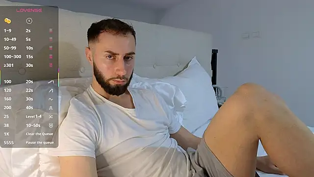 Snapshot of RyanStorm_ chatting on March 19, 2026, 12:42 pm RyanStorm online show from March 19, 2026, 12:42 pm