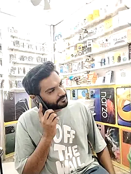 avi007p online show from November 26, 2025, 3:13 pm