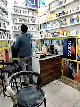 avi007p online show from January 17, 2026, 12:54 pm