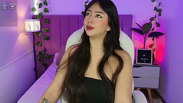 Snapshot of VioletBlacke_ chatting on October 11, 2025, 2:26 pm VioletBlacke  online show from October 11, 2025, 2:26 pm