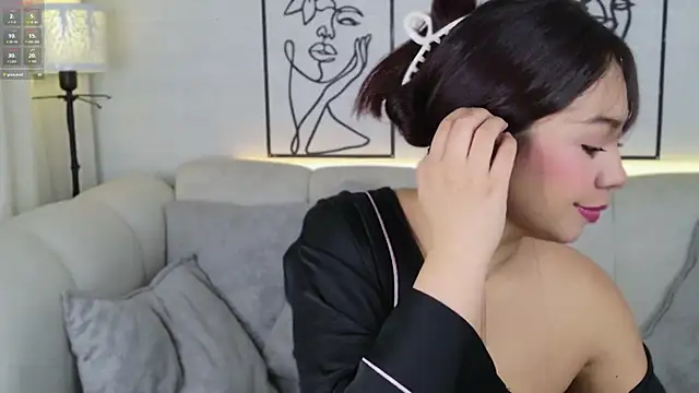 VioletBlacke  online show from February 14, 2026, 4:04 pm