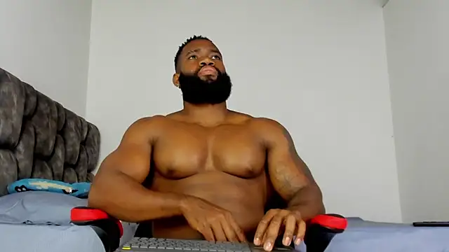 Snapshot of james_musclebbc chatting on February 25, 2026, 1:37 am james musclebbc online show from February 25, 2026, 1:37 am