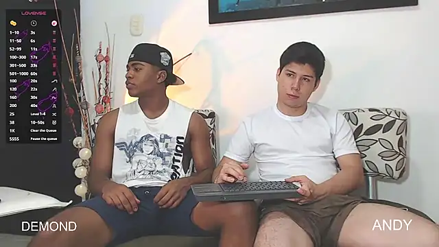 DEMOND 333 online show from December 23, 2025, 3:59 am