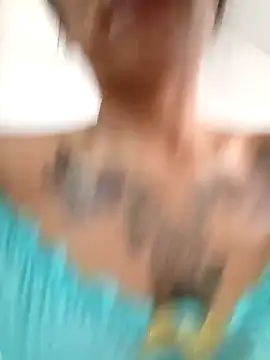 Liahdiaz  online show from October 18, 2025, 2:07 pm