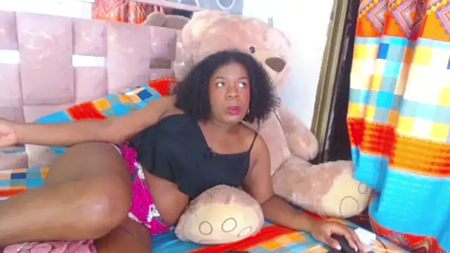 LicyEvans1 online show from May 19, 2026, 2:18 am