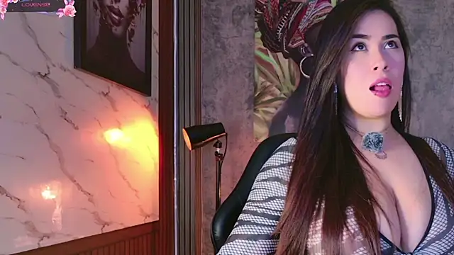 sarawolff online show from March 14, 2026, 4:40 am