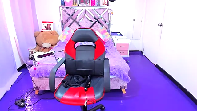 Luna Analya online show from March 7, 2026, 1:08 pm