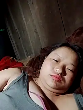 Snapshot of girl-babi chatting on September 9, 2025, 3:50 am girl-babi online show from September 9, 2025, 3:50 am