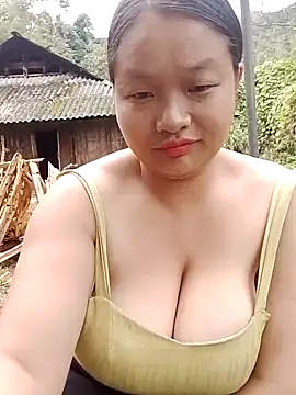 Snapshot of girl-babi chatting on September 23, 2025, 2:47 am girl-babi online show from September 23, 2025, 2:47 am