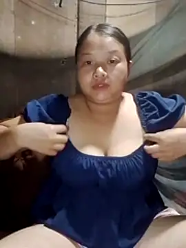 Snapshot of girl-babi chatting on October 15, 2025, 9:09 am girl-babi online show from October 15, 2025, 9:09 am