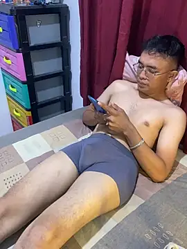 rand1101 online show from March 3, 2026, 7:09 pm