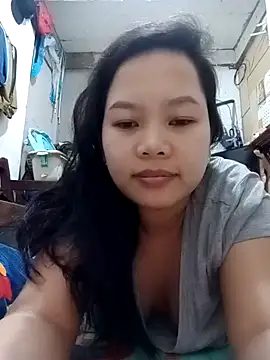 Sweeetpinay online show from March 23, 2026, 9:13 am