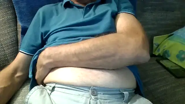 Snapshot of velikifant7 chatting on November 20, 2025, 5:34 pm velikifant7 online show from November 20, 2025, 5:34 pm