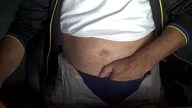 Snapshot of velikifant7 chatting on November 24, 2025, 6:13 am velikifant7 online show from November 24, 2025, 6:13 am