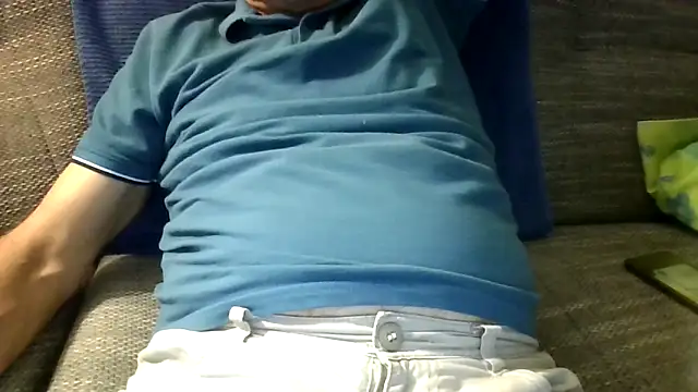 Snapshot of velikifant7 chatting on December 3, 2025, 5:33 pm velikifant7 online show from December 3, 2025, 5:33 pm