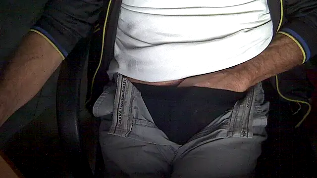 Snapshot of velikifant7 chatting on December 19, 2025, 5:36 am velikifant7 online show from December 19, 2025, 5:36 am