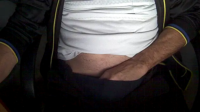 Snapshot of velikifant7 chatting on January 15, 2026, 5:01 am velikifant7 online show from January 15, 2026, 5:01 am