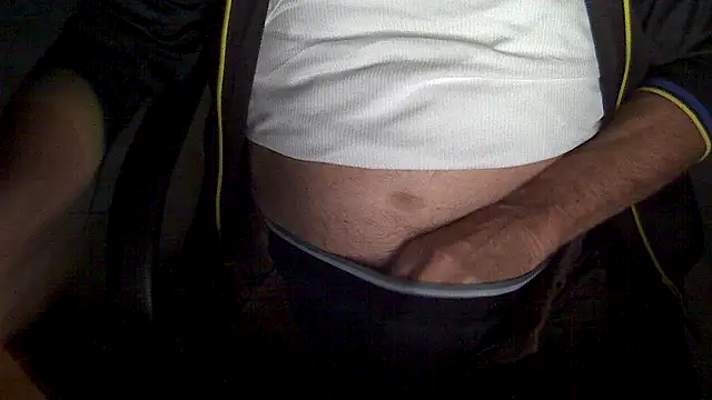 Snapshot of velikifant7 chatting on March 13, 2026, 5:14 am velikifant7 online show from March 13, 2026, 5:14 am