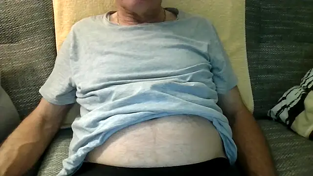 Snapshot of velikifant7 chatting on March 19, 2026, 6:56 pm velikifant7 online show from March 19, 2026, 6:56 pm