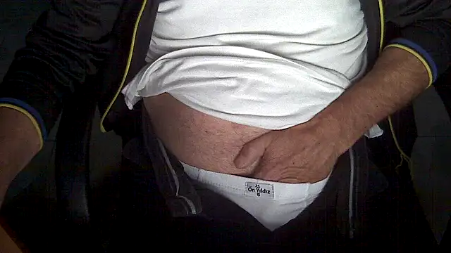 Snapshot of velikifant7 chatting on March 24, 2026, 4:50 am velikifant7 online show from March 24, 2026, 4:50 am