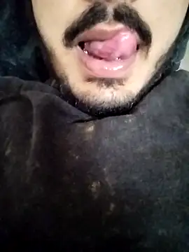 Hotyy subhu online show from October 22, 2025, 6:24 am