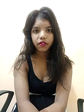 Snapshot of sexy_body-00 chatting on September 9, 2025, 4:34 am sexy body-00 online show from September 9, 2025, 4:34 am
