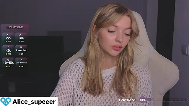 Snapshot of Alice_super_ chatting on September 18, 2025, 1:24 pm Alice super online show from September 18, 2025, 1:24 pm