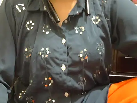 fairy queen07 online show from October 2, 2025, 9:05 am