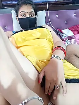 Priyanka Pal online show from September 12, 2025, 7:19 am