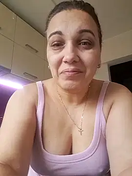 PalomaDesireee online show from November 5, 2025, 6:13 am