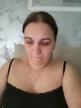 PalomaDesireee online show from February 13, 2026, 1:29 pm