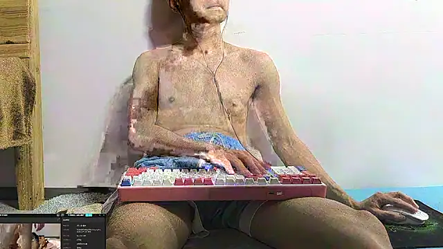 XTTX49 online show from April 13, 2026, 12:32 pm