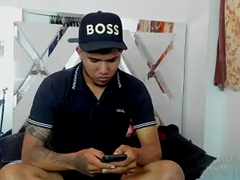 Snapshot of klever_haston chatting on December 1, 2025, 11:10 pm klever haston online show from December 1, 2025, 11:10 pm