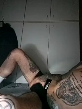 Robe420 online show from April 22, 2026, 1:19 am