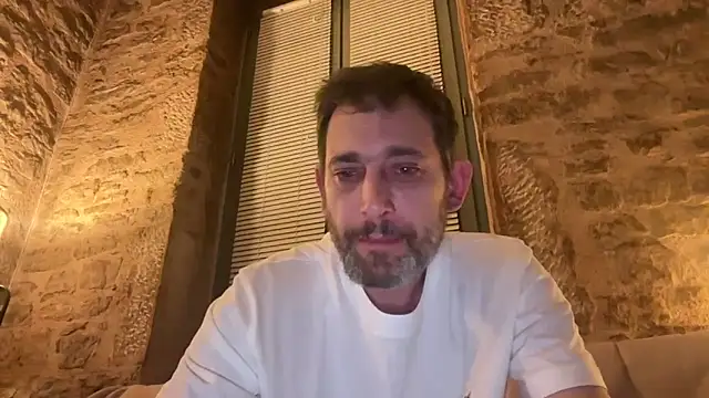 tamtamat46 online show from February 6, 2026, 6:33 pm